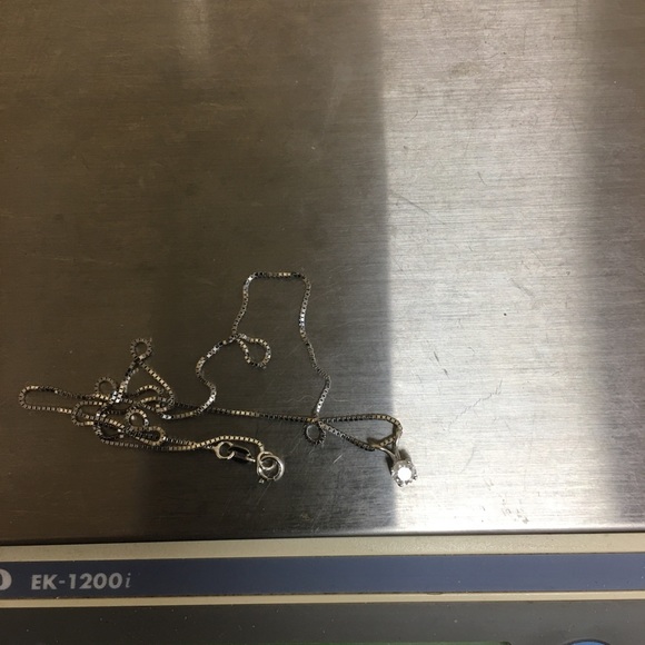 14K white gold diamonds siltier pendant - Picture 3 of 3